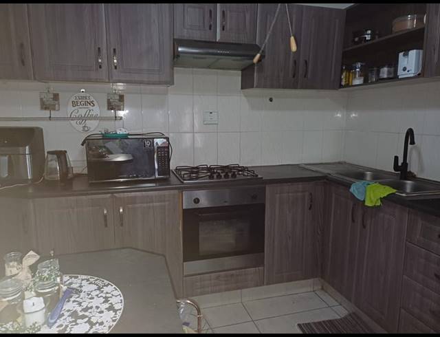 3 BEDROOM HOUSE FOR SALE IN ARBORETUM